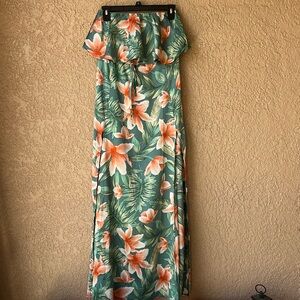 Ladies Floral Tropical Halter Maxi Dress with Ruffle and Slits Size xs